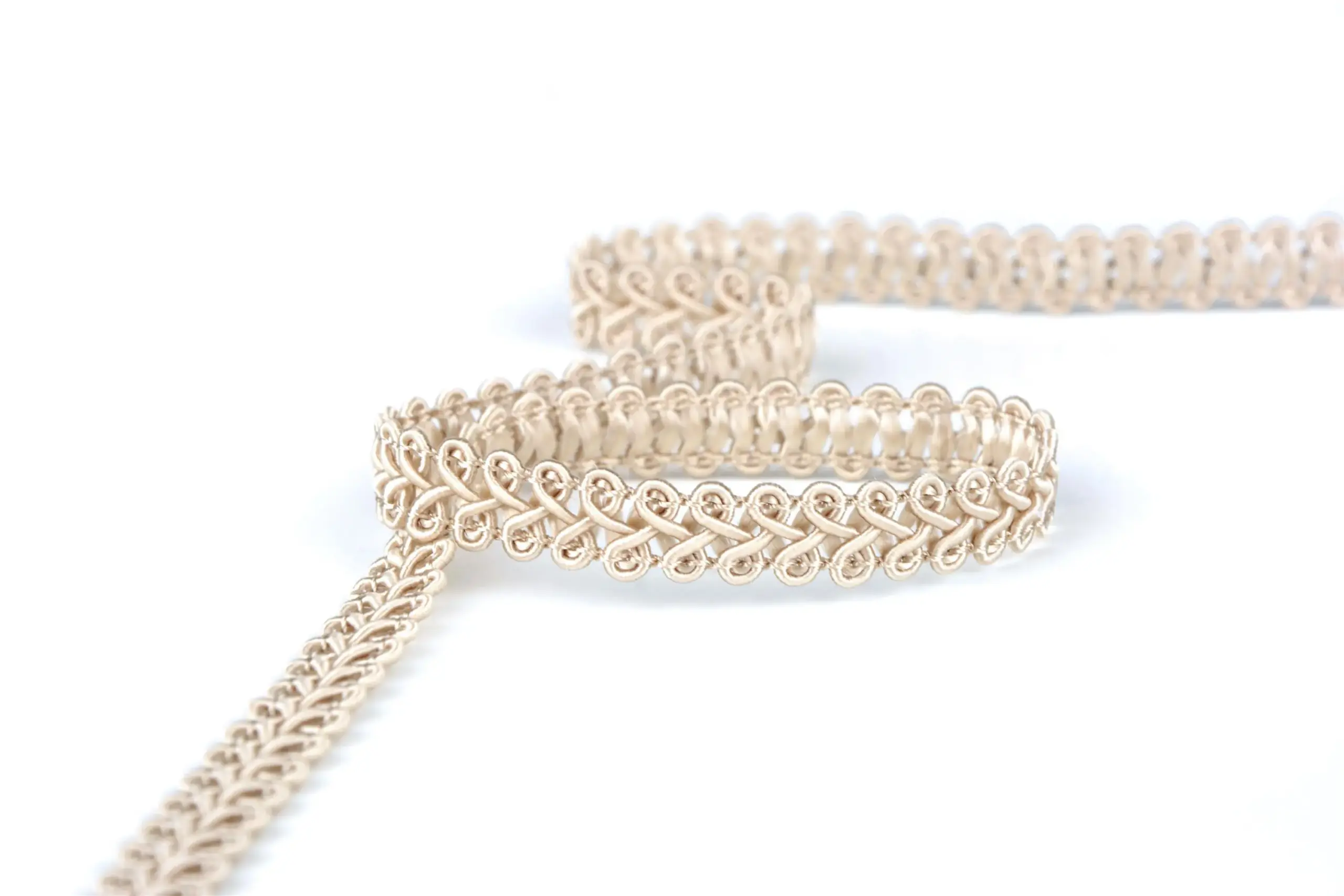 Pergamena | Braids & Ribbons