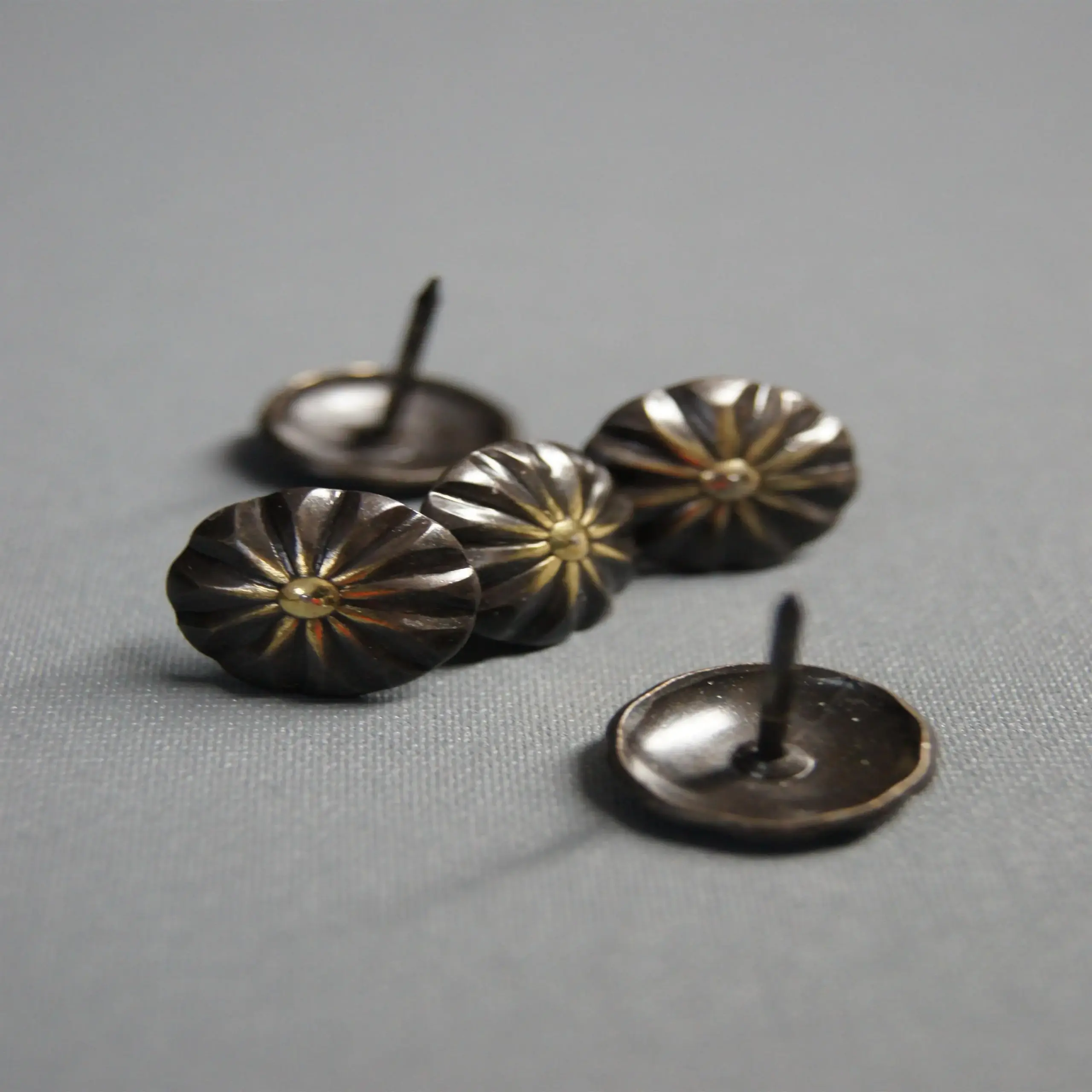 Nail PP N3 Baroque 01 | Nails & Buttons