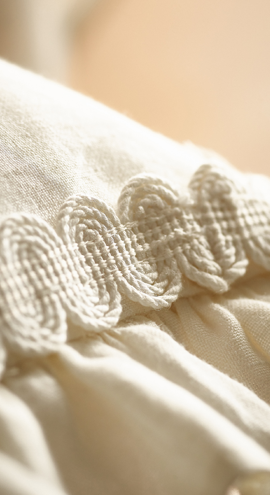 Ivory 01 | Braids & Ribbons