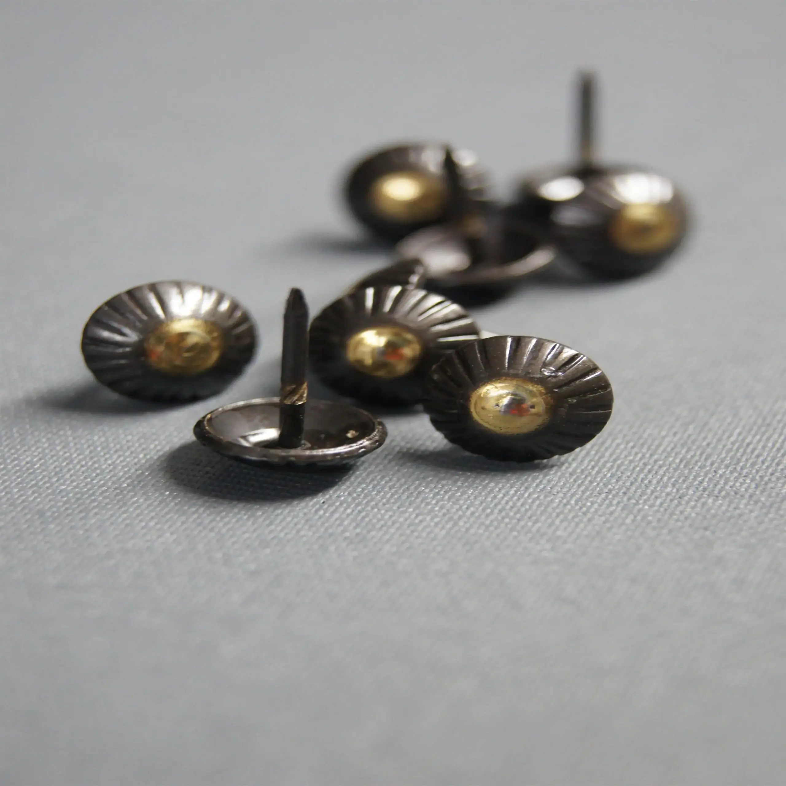 Nail GN N2 Baroque 01 | Nails & Buttons