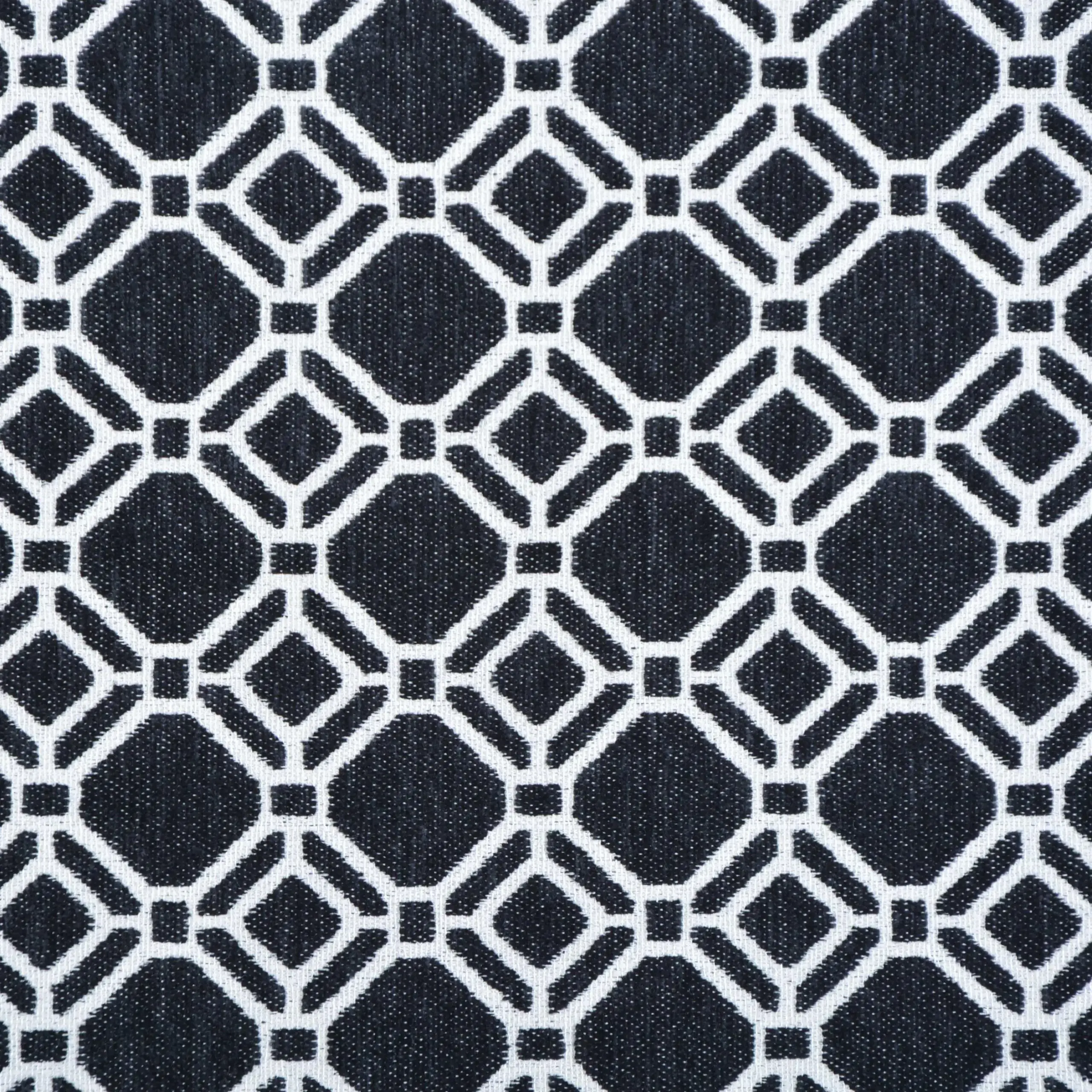 Black 32 | Sergin