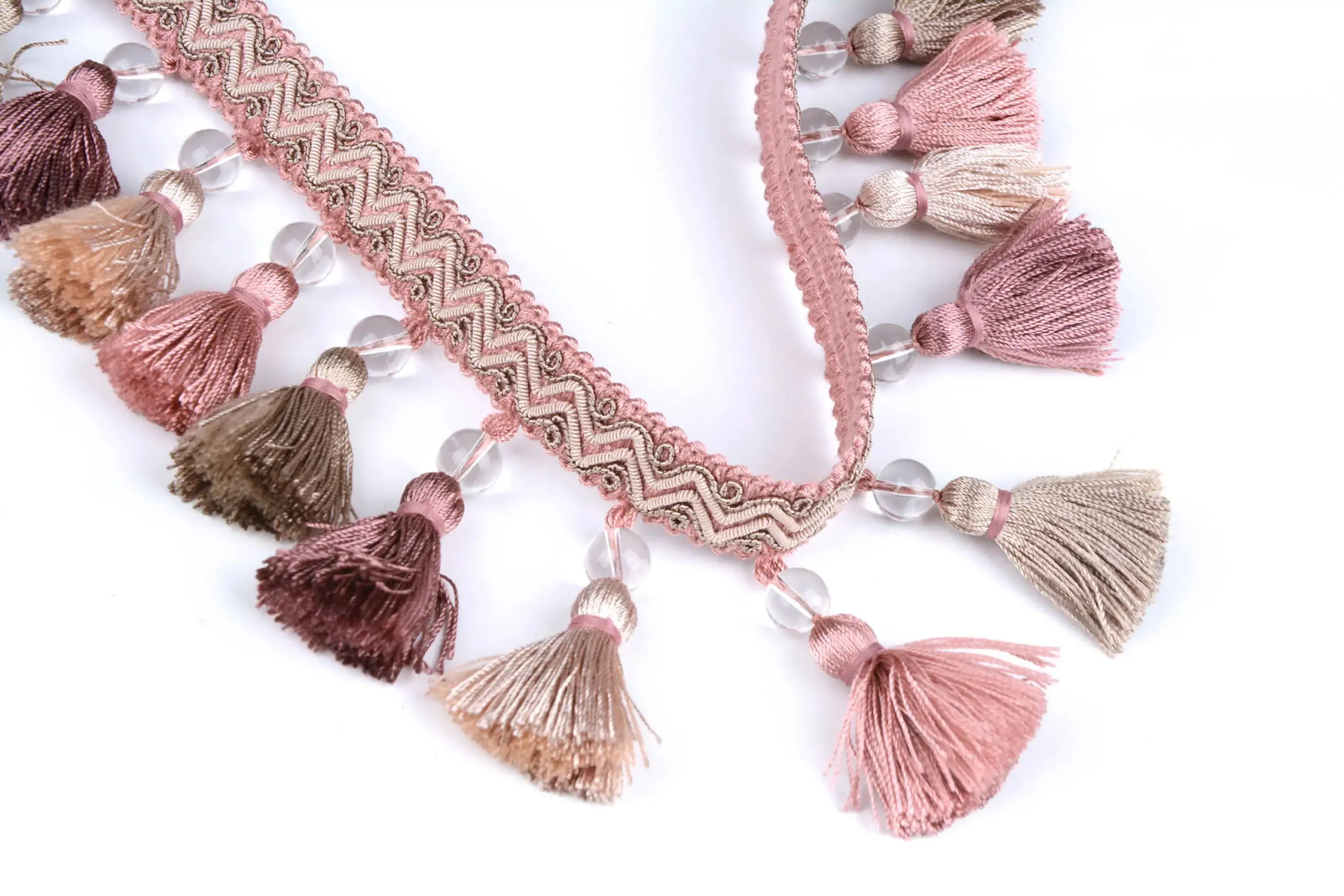 Quartz 1601 | Braids & Ribbons