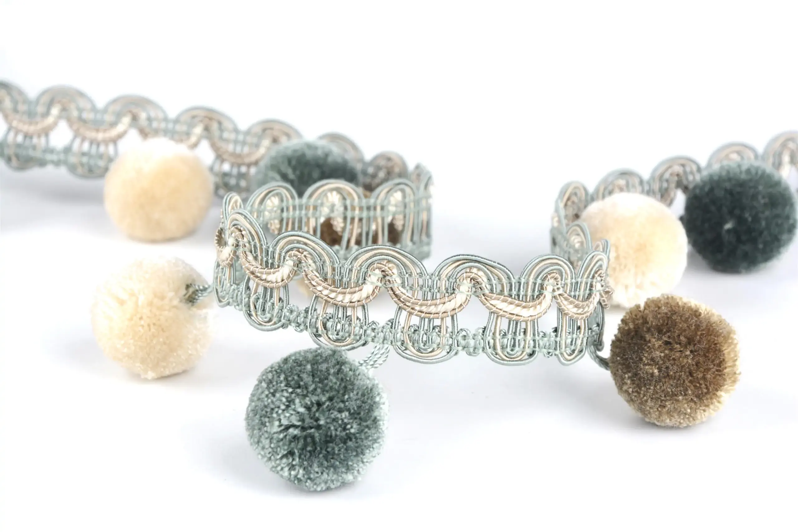 Mineral 1594 | Braids & Ribbons