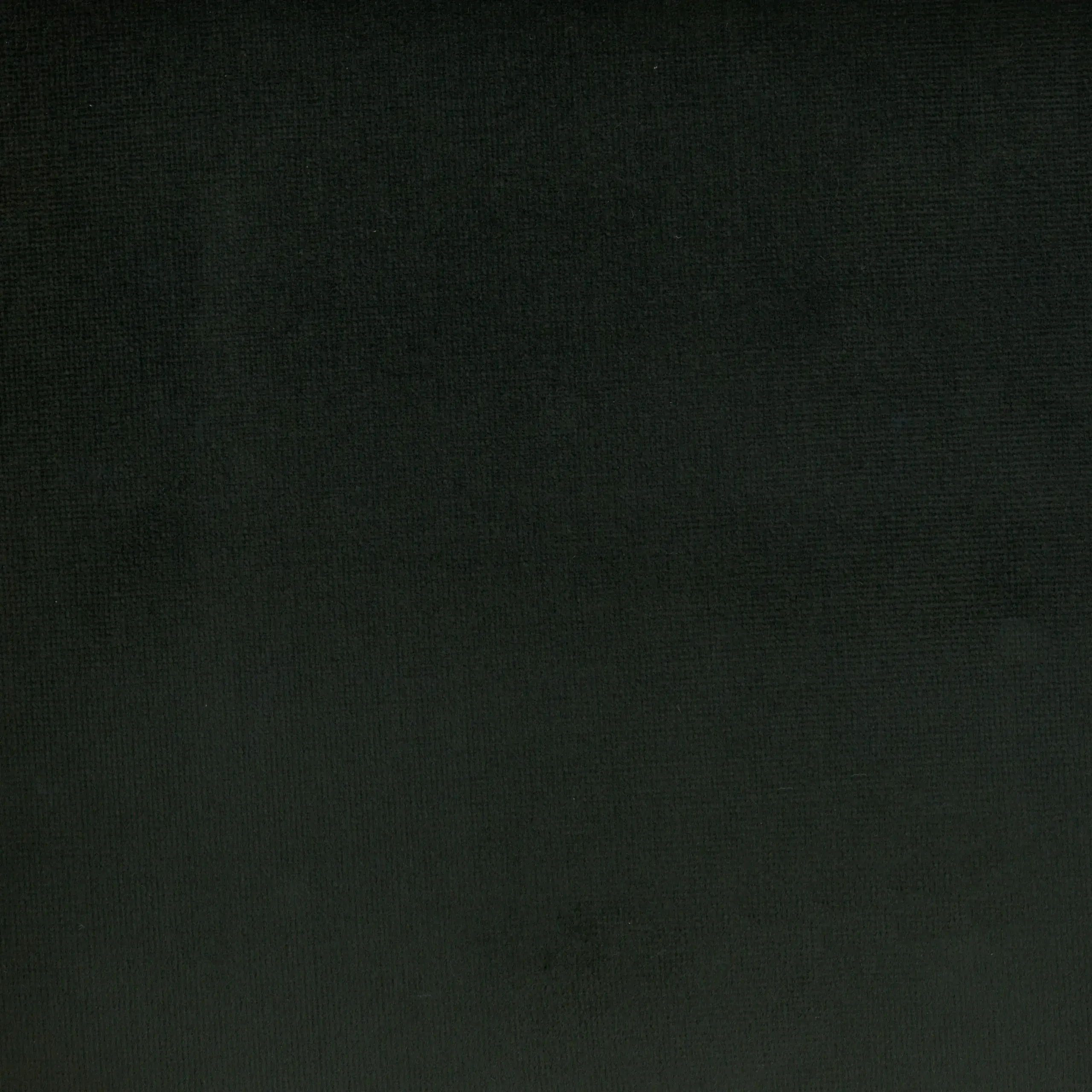 Black 00 | Yaron