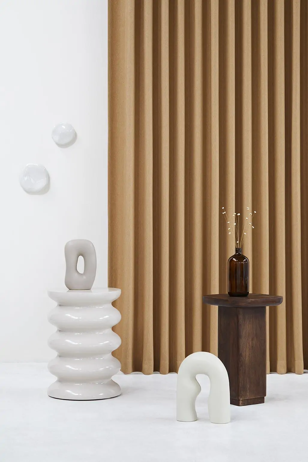Lucent White 17 | Riga