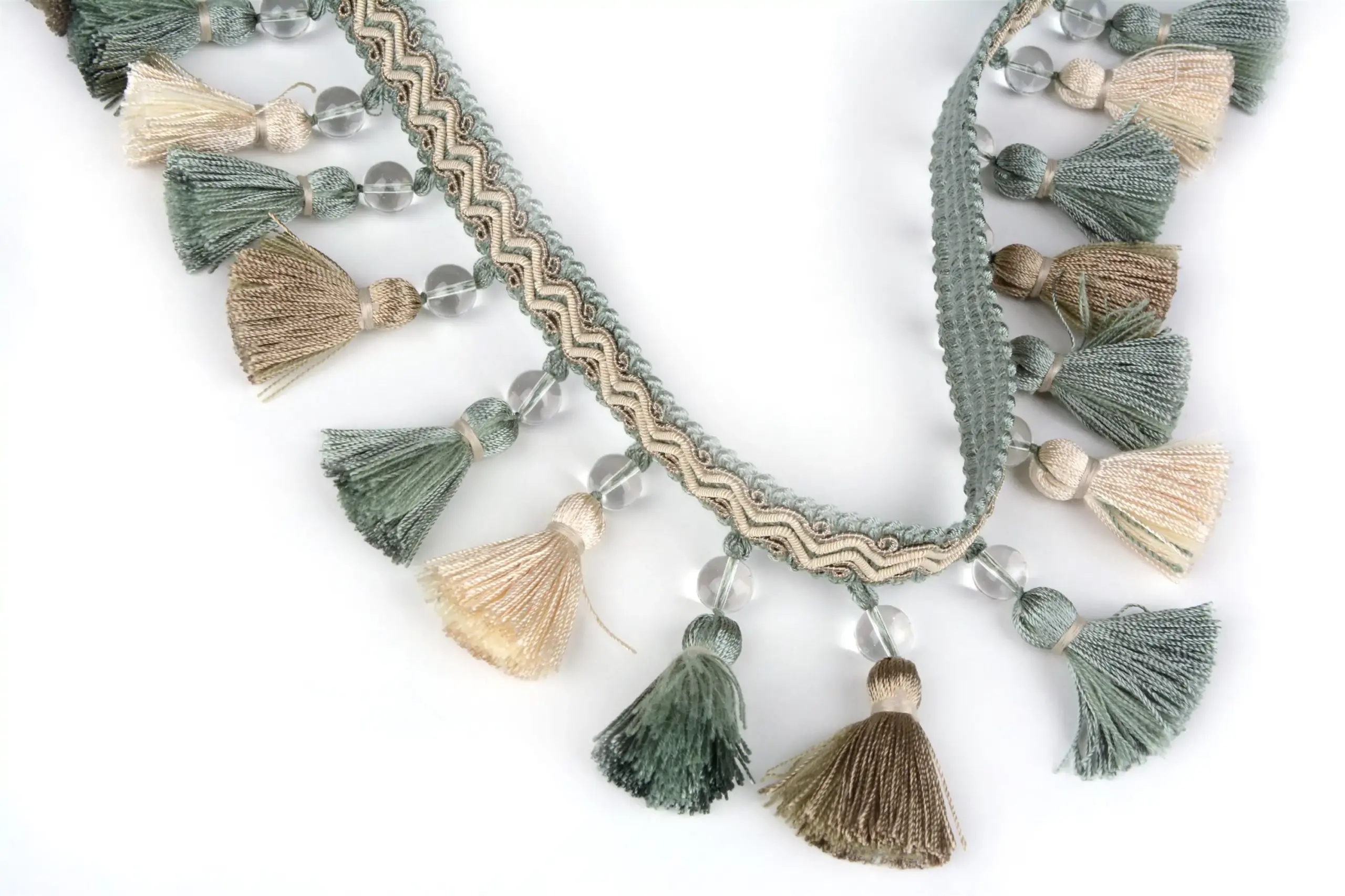 Mineral 1594 | Braids & Ribbons
