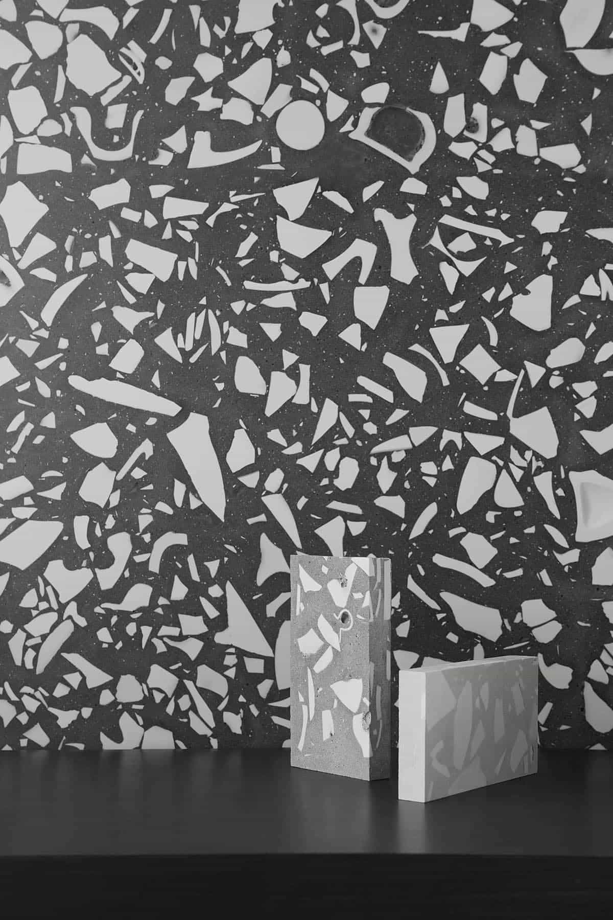 Su | Tiles