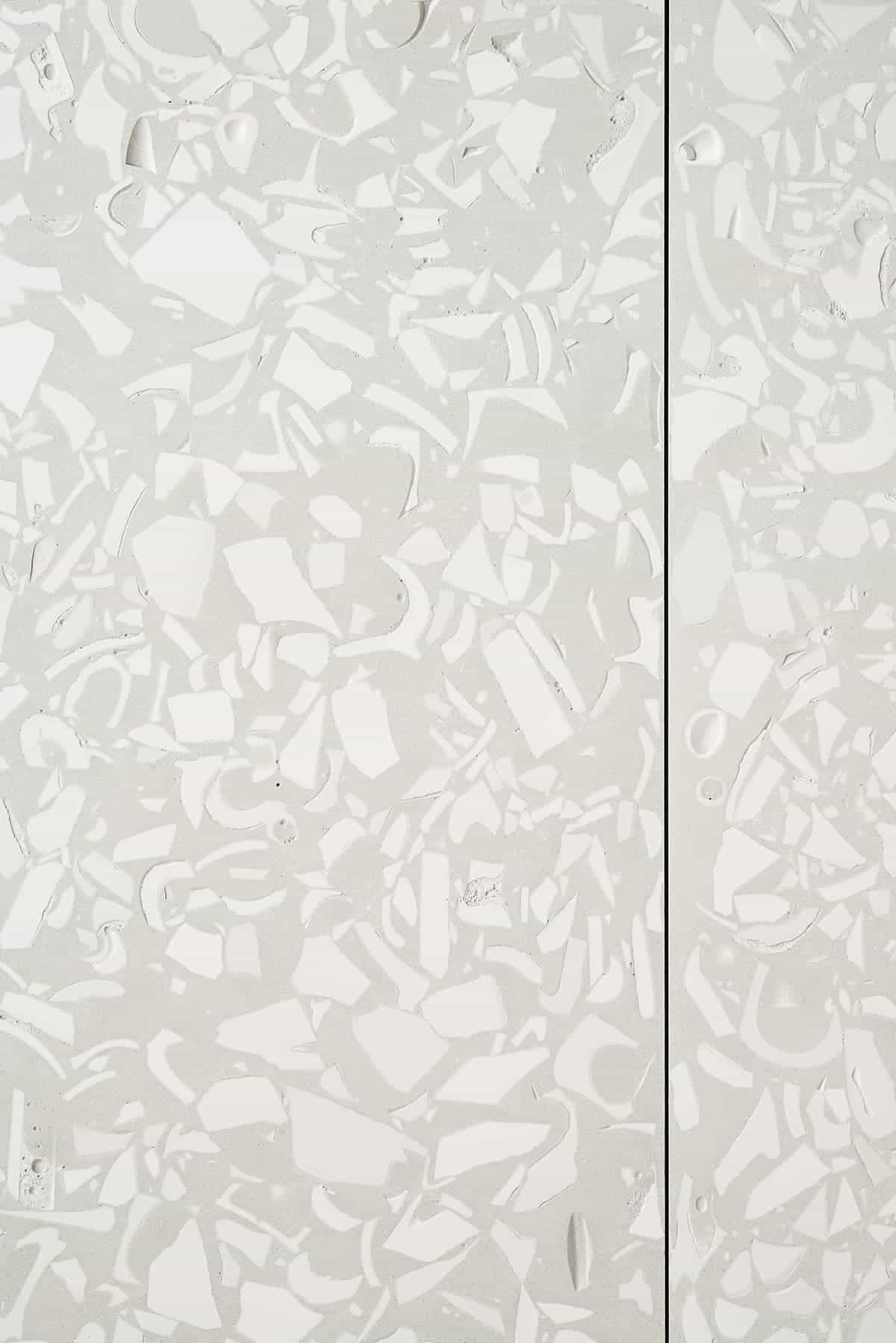 Su | Tiles