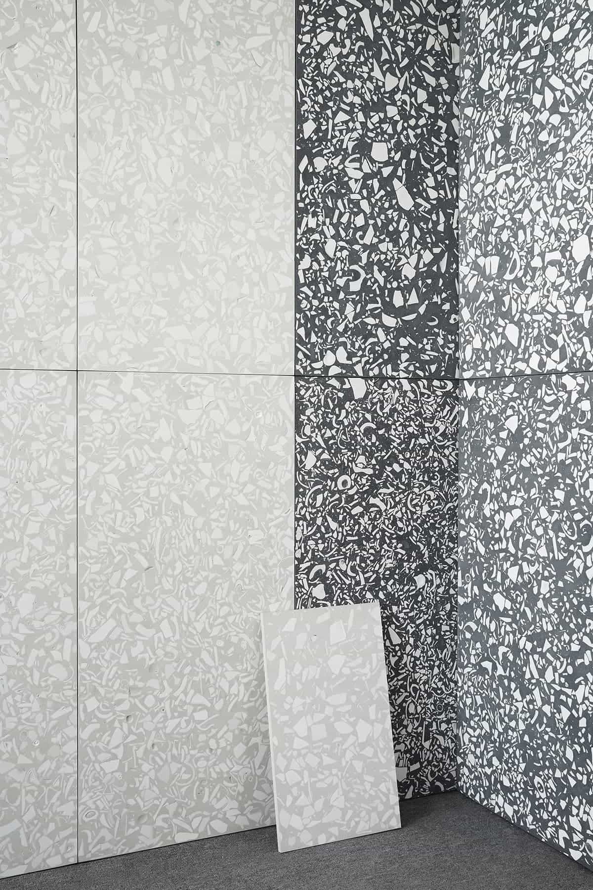 Su | Tiles