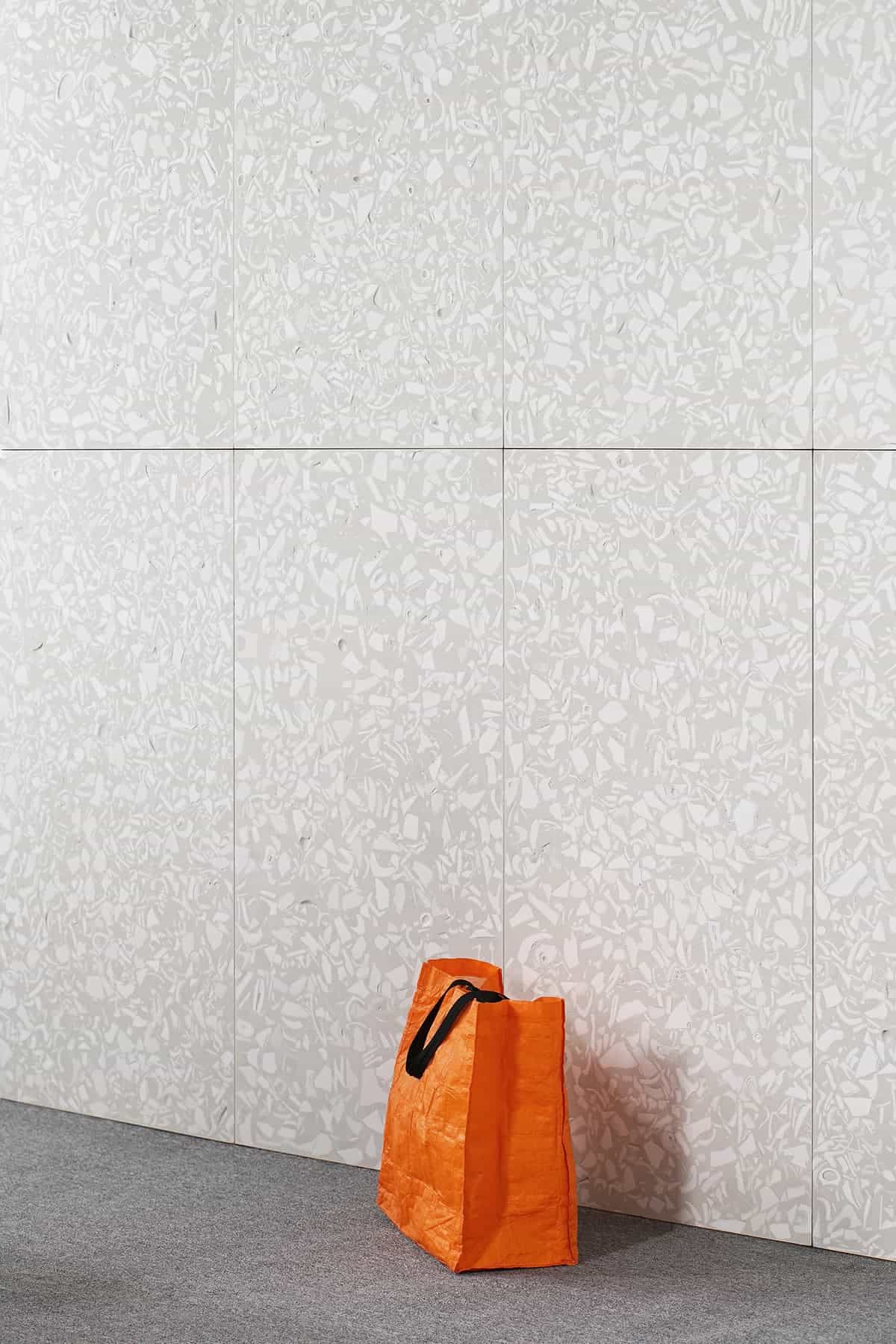 Su | Tiles