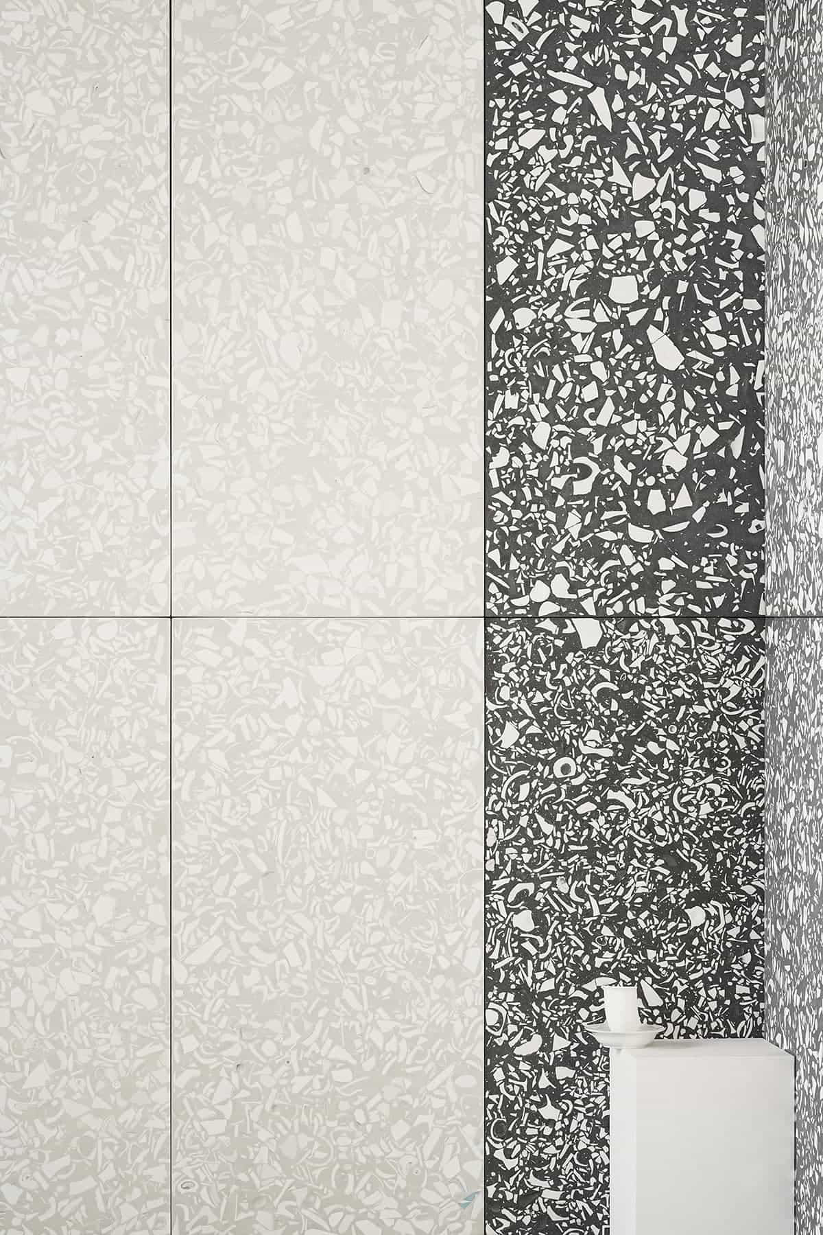 Su | Tiles