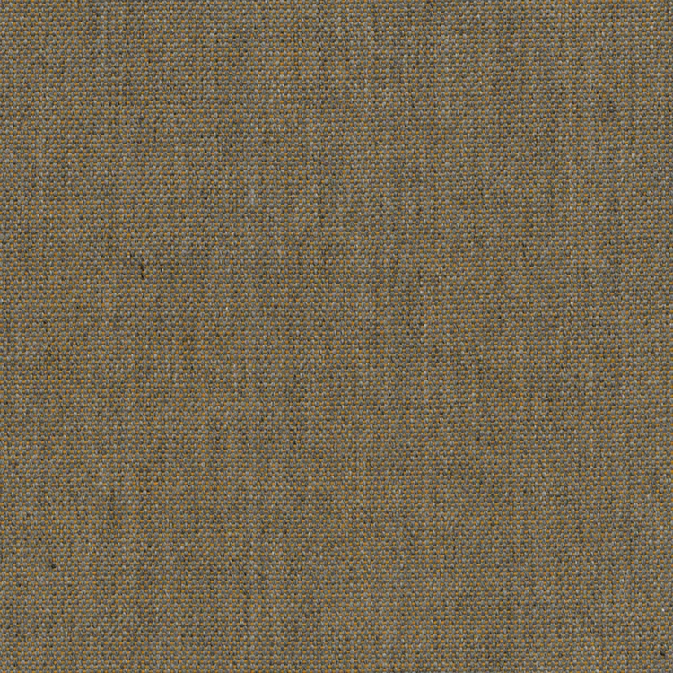 076