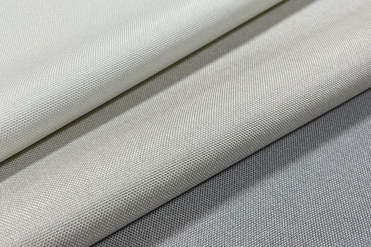 020 | FR Linen Blackout