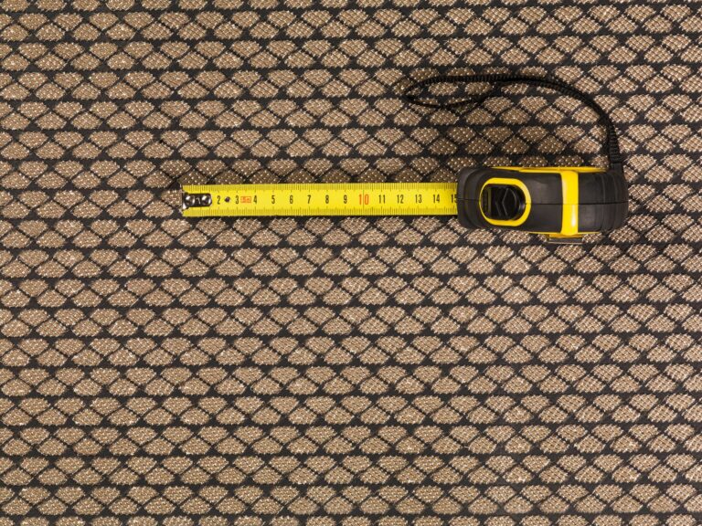 846 Geoart Snake Cut