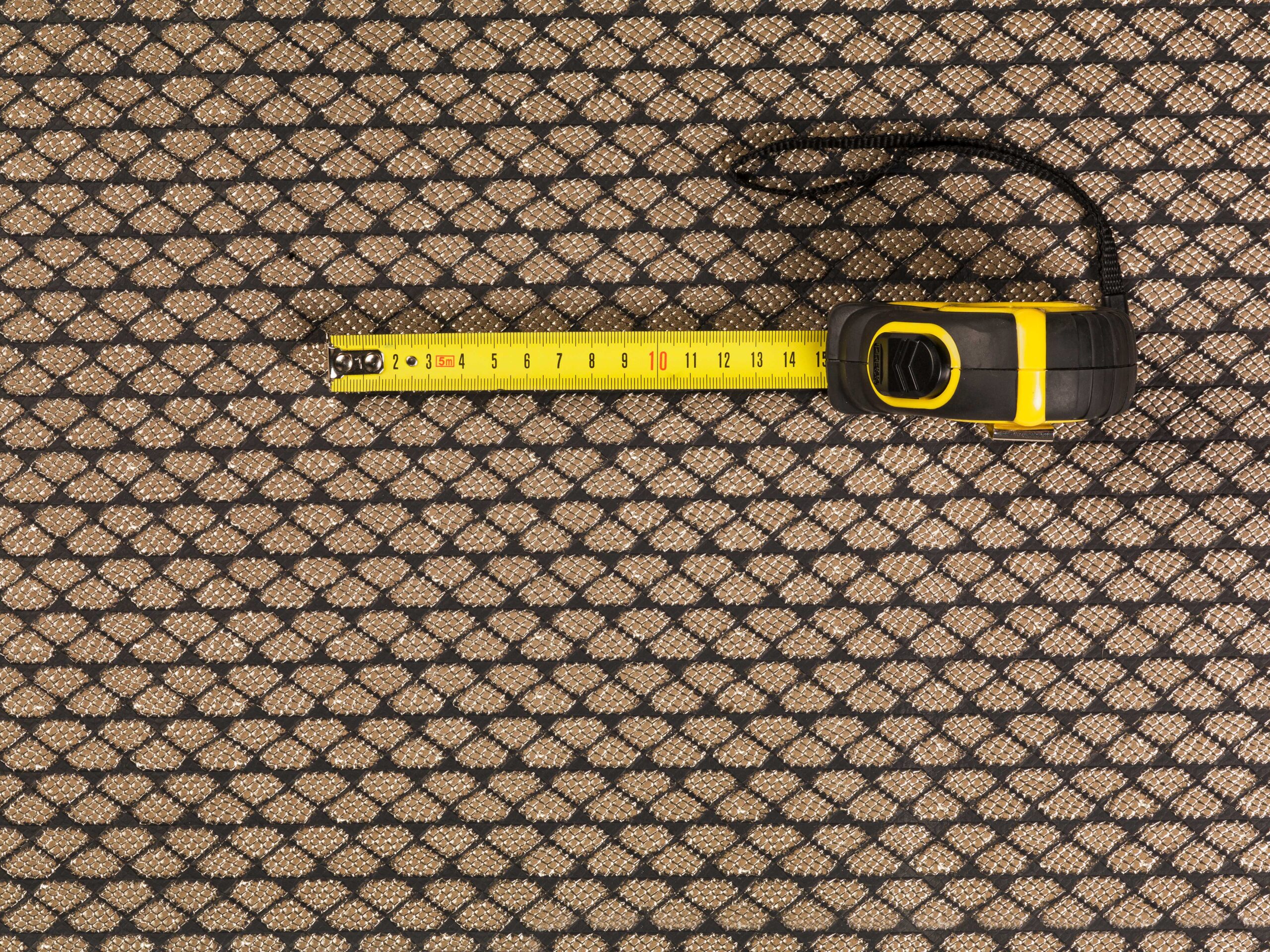 846 Geoart Snake Cut | Laminate